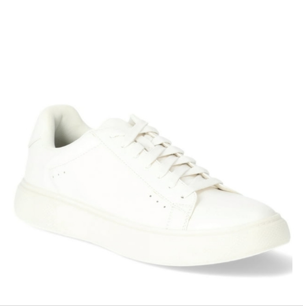 Men's Graham Court Shoes    White  Various Sizes       NWT